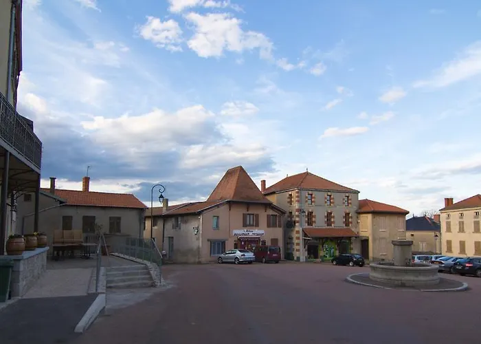 Nocleg ze śniadaniem Le Lancelot Ambierle